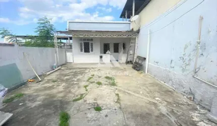 Casa com 2 quartos à venda na Rua Carolina Amado, Irajá, Rio de Janeiro, 72 m2 por R$ 230.000
