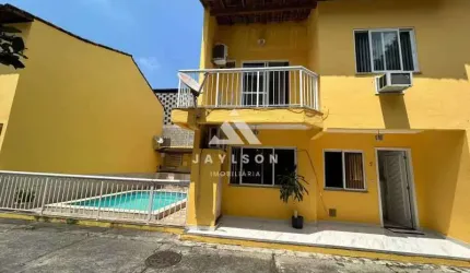 Casa em condomínio fechado com 3 quartos à venda na Rua Caviana, Taquara, Rio de Janeiro, 100 m2 por R$ 428.000