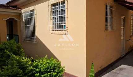 Casa com 3 quartos à venda na Rua Astreia, Higienópolis, Rio de Janeiro, 80 m2 por R$ 250.000