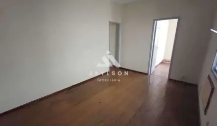 Apartamento com 3 quartos à venda na Rua Aquidabã, Méier, Rio de Janeiro, 68 m2 por R$ 225.000
