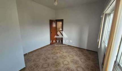 Apartamento com 2 quartos à venda na Rua Aristides Caire, Méier, Rio de Janeiro, 75 m2 por R$ 280.000