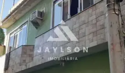 Casa em condomínio fechado com 3 quartos à venda na Rua Igarata, Marechal Hermes, Rio de Janeiro, 240 m2 por R$ 550.000