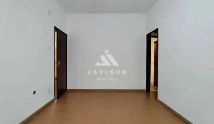Apartamento com 2 quartos para alugar na Rua Alice Freitas, Vaz Lobo, Rio de Janeiro, 60 m2 por R$ 1.100
