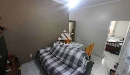 Apartamento com 2 quartos à venda na Avenida Camões, Penha Circular, Rio de Janeiro, 56 m2 por R$ 200.000