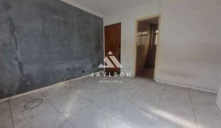 Apartamento com 2 quartos à venda na Avenida Darcy Bitencourt Costa, Olaria, Rio de Janeiro, 48 m2 por R$ 135.000
