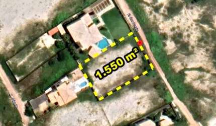 VERAS VENDE TERRENO 1.550M² NO PORTO DAS DUNAS