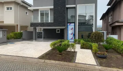 CASA A VENDA OPORTUNIDADE TAMBORÉ 11