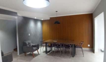 LINDA CASA PARA VENDA TAMBORÉ 4