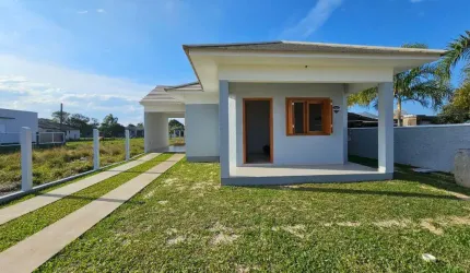 Casa à Venda em Arroio do Sal – Bairro Camboim, Próxima ao Mar