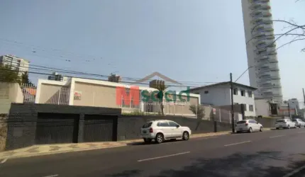 Casa Comercial para Locação no Centro