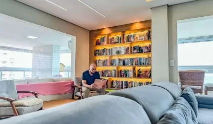 Apartamento 4 dormitórios suítes à Venda em Guilhermina Praia Grande - SP 292 m²