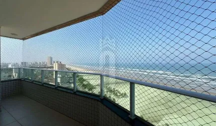Apartamento à Venda em Maracanã, Praia Grande - SP