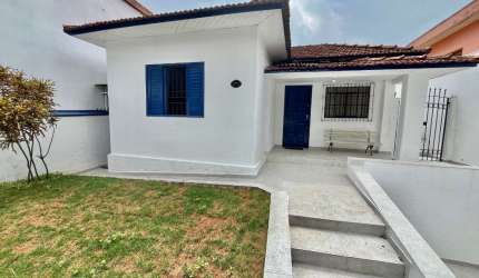 Venda ou locação: Casa Térrea  Comercial ou Residencial na Vila Gonçalves. Área ideal para construtora. Terreno 10m x 36m.