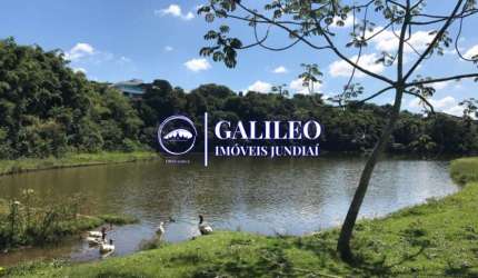 VENDE Terreno na Malota -  Condomínio Chácara Malota - 1.043m2 - Declive - Lago