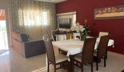 CASA COM PISCINA Á VENDA EM JARINÚ -SP