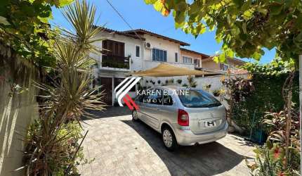 Sobrado a Venda com 3 dormitórios + home office na Barra do Aririu/ Palhoça
