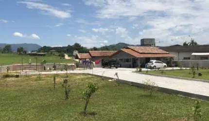 Casa à venda no Dom Joaquim, Brusque  por R$ 900.000