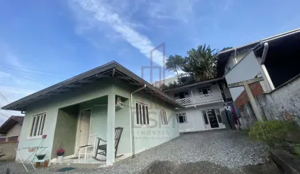 Casa com 4 quartos à venda no Limeira Baixa, Brusque , 300 m2 por R$ 600.000