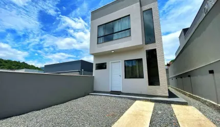 Casa com 2 quartos à venda no Primeiro de Maio, Brusque , 120 m2 por R$ 459.000