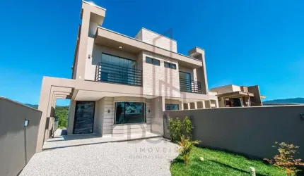 Casa com 3 quartos à venda no Centro, Guabiruba , 109 m2 por R$ 589.000