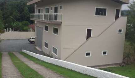 Casa com 5 quartos à venda no Dom Joaquim, Brusque  por R$ 2.700.000