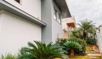 Casa com 4 quartos à venda no Souza Cruz, Brusque , 350 m2 por R$ 2.000.000