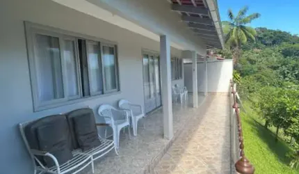 Casa com 3 quartos à venda no Azambuja, Brusque  por R$ 500.000