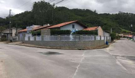 Casa com 3 quartos à venda no Tomás Coelho, Brusque  por R$ 900.000