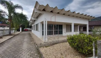 Casa com 3 quartos à venda no Santa Terezinha, Brusque , 220 m2 por R$ 2.200.000