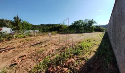 Terreno à venda no Centro, Guabiruba  por R$ 220.000