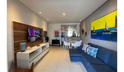 Imperdível oportunidade de adquirir apartamento de luxo em Itacimirim, Camaçari-BA: 3 quartos, 3 suítes, 5 banheiros, 2 vagas, 107m².
