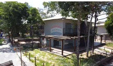 Apartamento à venda em Praia do Forte, Mata de São João-BA: 3 quartos, 2 suítes, 3 banheiros, 2 vagas, 136,00 m².