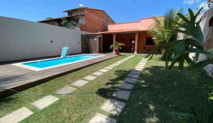 Casa à venda em Barra de Pojuca Camaçari-BA: 4 quartos, 2 suítes, 147m² na Barra do Pojuca!