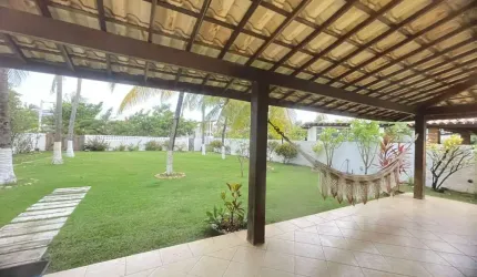 CASA PARA LOCAÇÃO ANUAL EM ITACIMIRIM| COM 4 Quartos, 1 Suíte, 1 Sala, 4 Banheiros, 6 Vagas, 250m²|