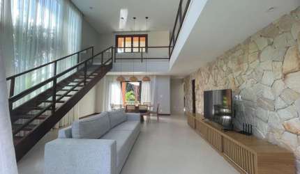 Casa de luxo em condomínio na Praia do Forte-BA: 5 quartos, 5 suítes, 1 sala, 7 banheiros, 4 vagas, 700m². Venda ou Locação!