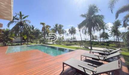 Mansão de Luxo para Temporada Praia do Forte | FRENTE MAR- em Condomínio na Praia do Forte, Mata de São João-BA, com 760m² e 5 vagas de garagem