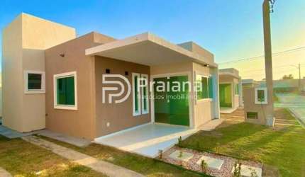 Casa à Venda em Nova Abrantes, Camaçari-BA: 2 Quartos, 1 Banheiros, 1 Vagas - 69,09m²