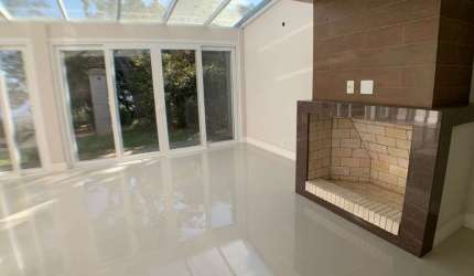 Casa Condominio para Venda - 343m², 3 dormitórios, sendo 3 suites, 2 vagas - Tristeza