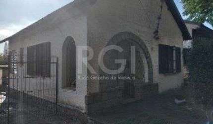 Casa para Venda - 100m², 3 dormitórios, 2 vagas - Santa Tereza