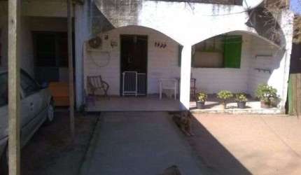 Casa para Venda - 140m², 5 dormitórios, 3 vagas - Lami