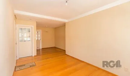 Excelente apartamento de 70,80m² com 2 dormitórios e churrasqueira.