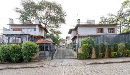 Casa em condomínio para Venda com 4 dormitórios, sendo 1 suites e 4 vagas no bairro Ipanema