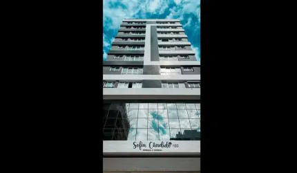 Apartamento em Zona Nova