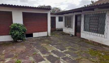 Casa para Venda - 420m², 2 dormitórios, sendo 1 suites, 4 vagas - Nonoai