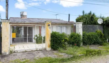 Casa para Venda - 239m², 5 dormitórios, sendo 1 suites, 2 vagas - Hipica