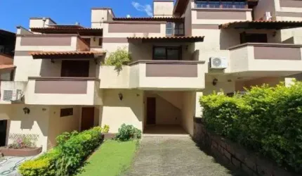 Casa Condominio para Venda - 140m², 3 dormitórios, sendo 2 suites, 3 vagas - Tristeza