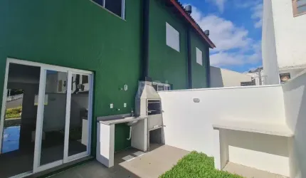 Casa para Venda - 74.67m², 2 dormitórios, sendo 1 suites, 1 vaga - Guarujá/ Portal do Guarujá
