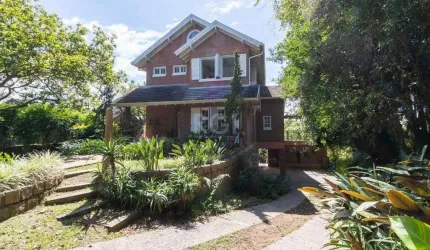 Casa para Venda - 352.19m², 4 dormitórios, sendo 1 suites, 4 vagas - Belém Novo