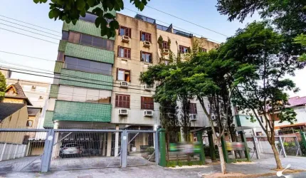 EXCELENTE APARTAMENTO DE 3 DORMITÓRIOS E 2 VAGAS DE GARAGEM