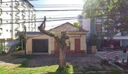 Terreno no Bairro Higienópolis em Porto Alegre com 348 m2